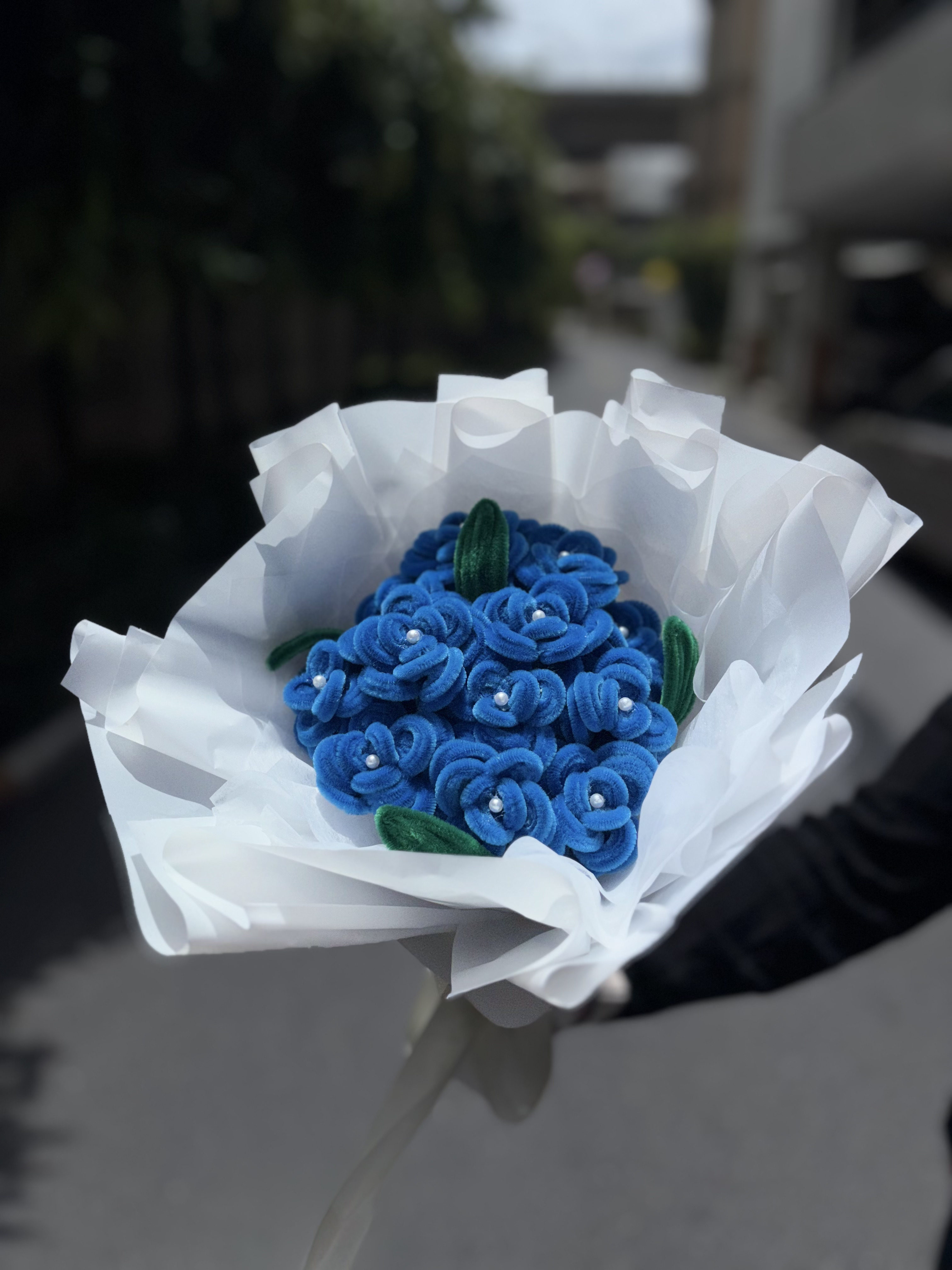 ช่อดอกกุหลาบสีน้ำเงิน